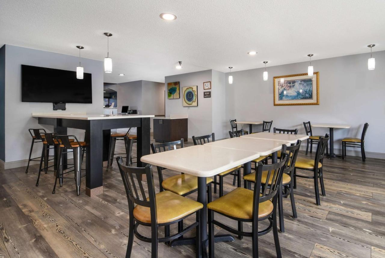 Surestay Plus Hotel Tarboro Экстерьер фото