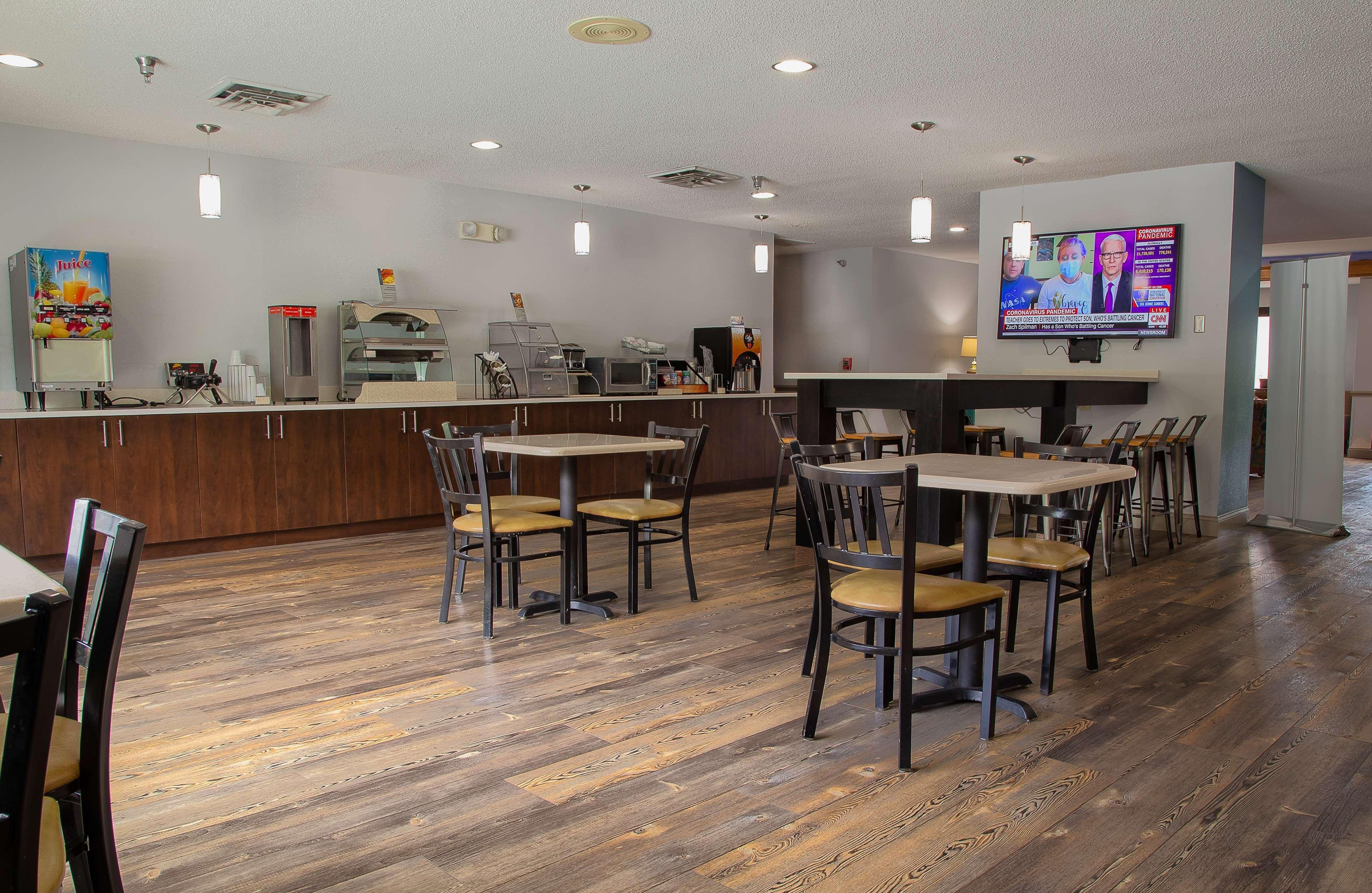 Surestay Plus Hotel Tarboro Экстерьер фото