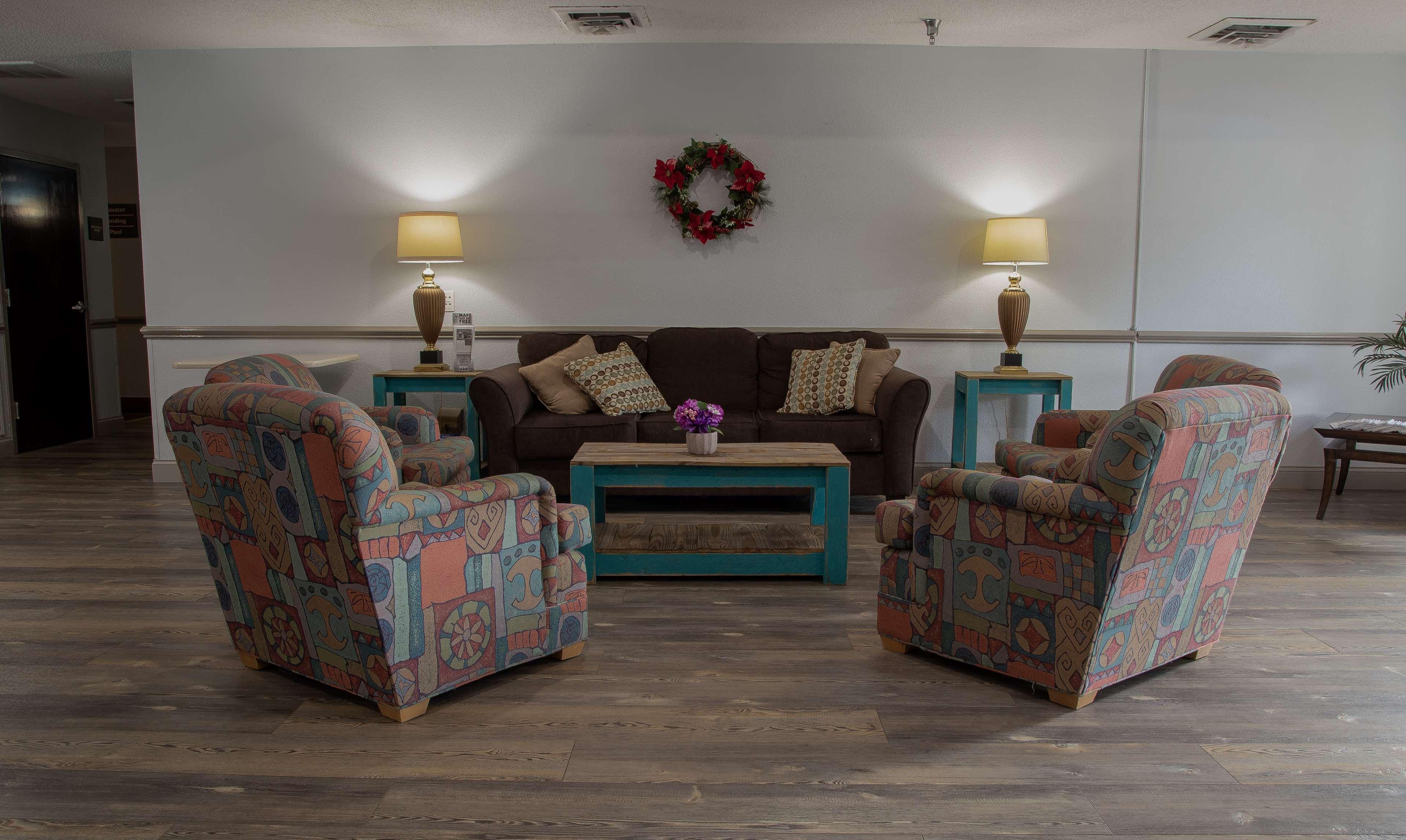 Surestay Plus Hotel Tarboro Экстерьер фото