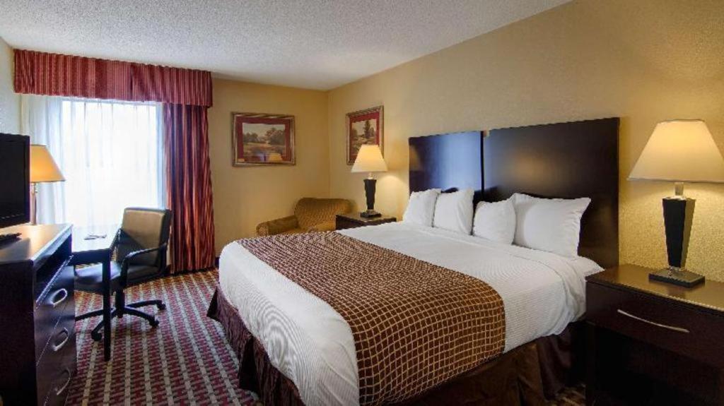Surestay Plus Hotel Tarboro Экстерьер фото