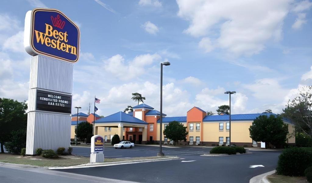 Surestay Plus Hotel Tarboro Экстерьер фото